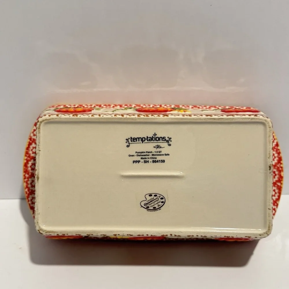 Temp-Tations Loaf Pan Pumpkin Patch- 1.5 QT Oven & Dishwasher Safe